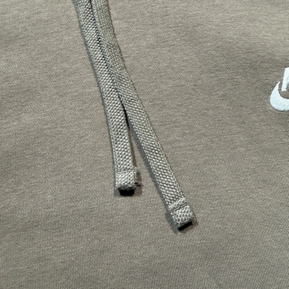 Nike Hoodie Mens XL Tan Pullover Cotton Swoosh Logo Sweater Sports‎ Sweatshirt